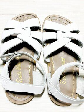 Salt Water Toddler Sandals White Size 8 Toddler